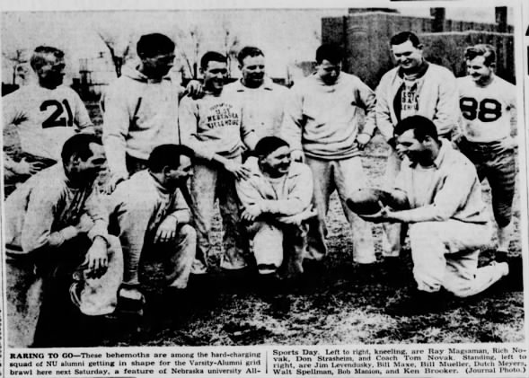 1951 alumni team with caption