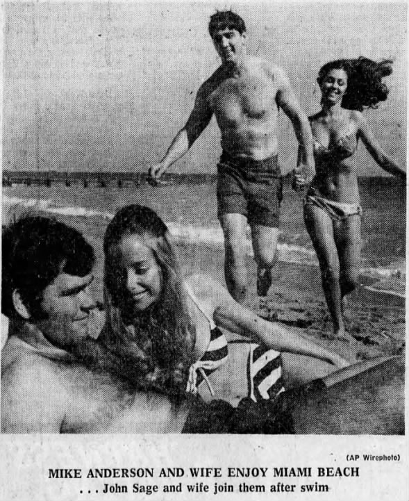 1970.12.30 Mike Anderson beach photo