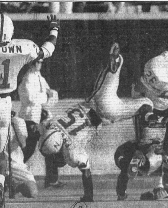 1992 Nebraska-Missouri football, Tommie Frazier TD