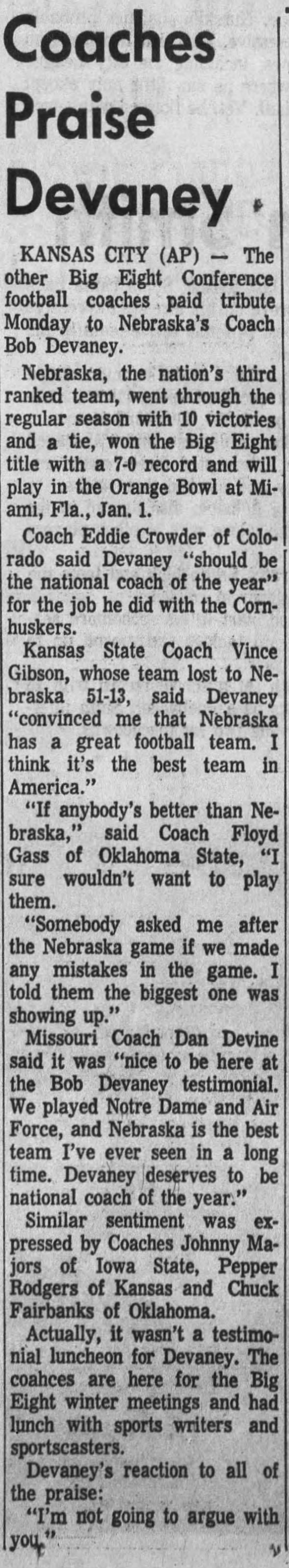 1970 11.31 Big Eight coaches praise Devaney