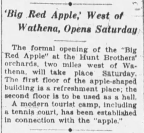 "Big Red Apple" in Wathena, Kansas, in 1928. - 