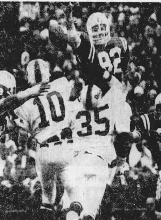 1972 Nebraska-Oklahoma State football, Steve Manstedt vs Brent Blackman - 