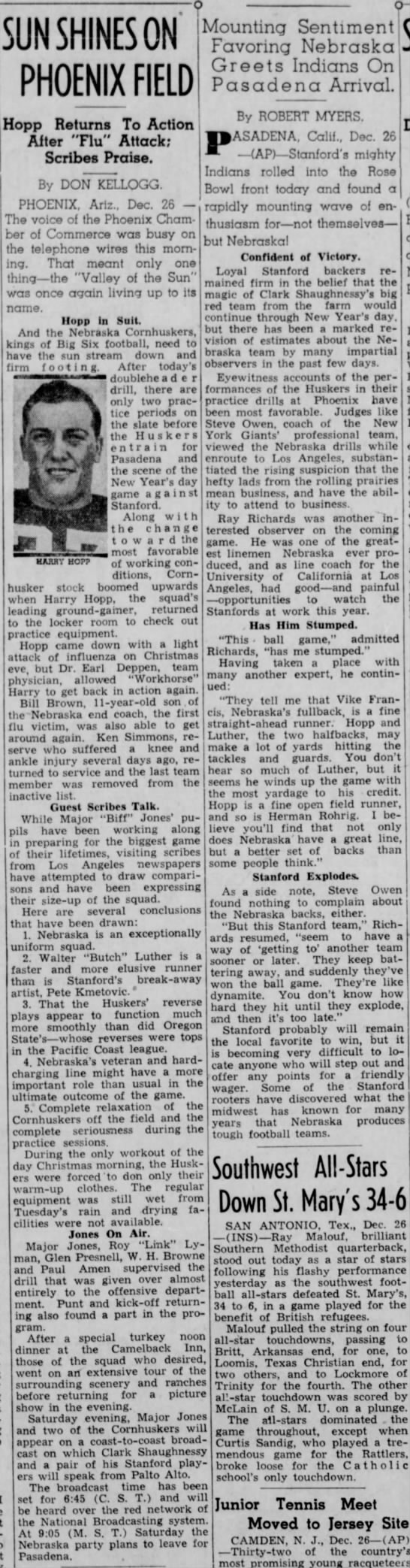 1940 Nebraska Rose Bowl practices in Phoenix - 