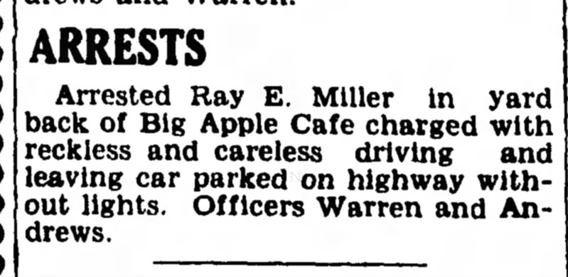 Big Apple Cafe in Neosho, MO (1942).