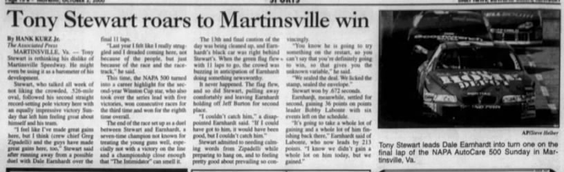 Tony Stewart roars to Martinsville win