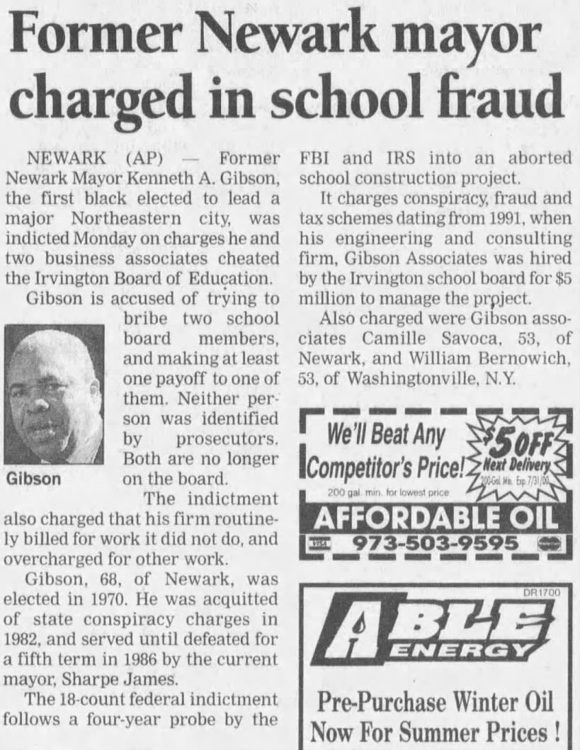Former Newark mayor charged in school fraud