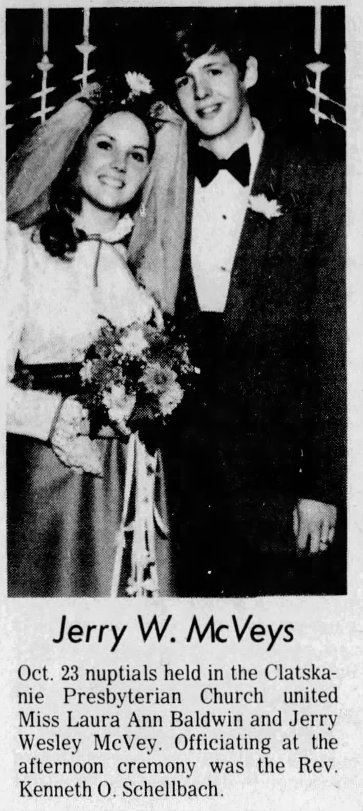 Wedding Photo - Jerry Wesley McVey and Laura Ann Baldwin (23 Oct 1971)