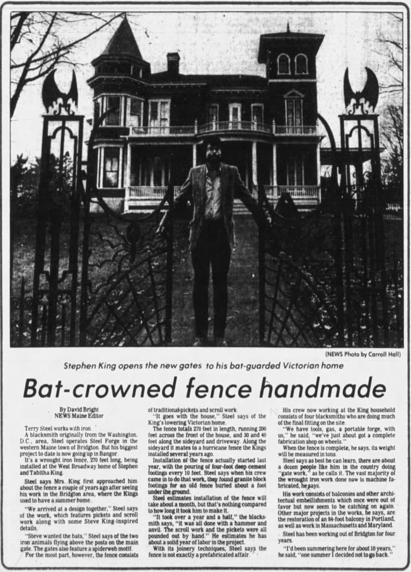 Stephen King house and gate