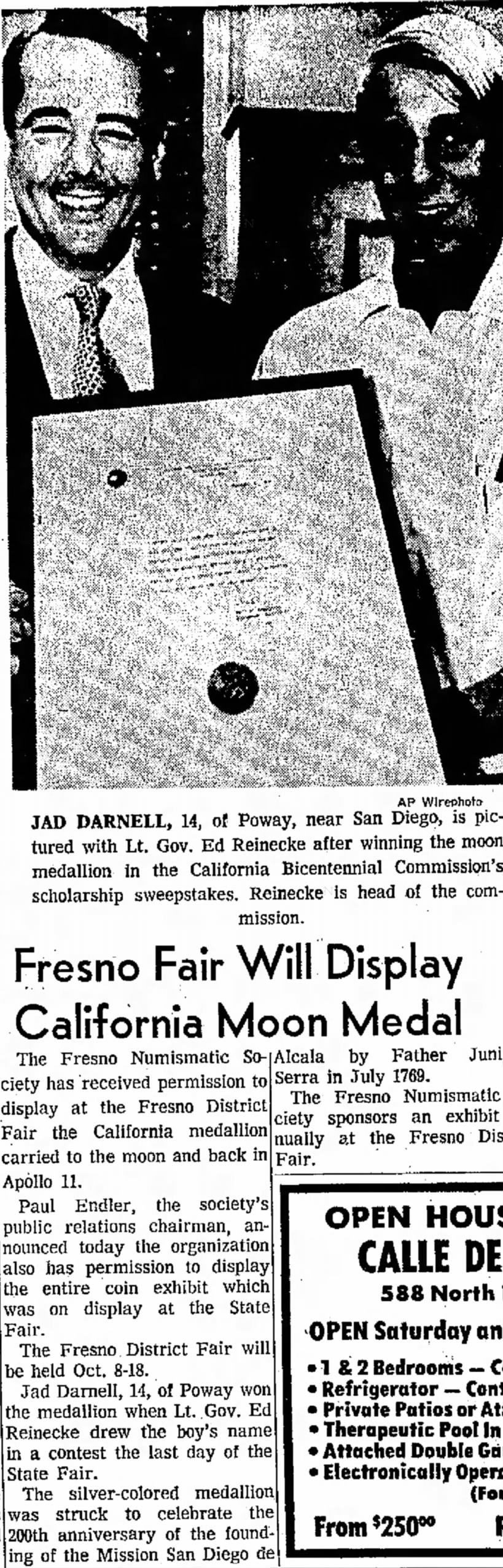 Jad Darnell Apollo 11 Cal Silver Bear 
Bicentennial Coin