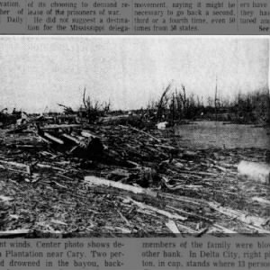 Total destruction at Evanna along Deer Creek. 